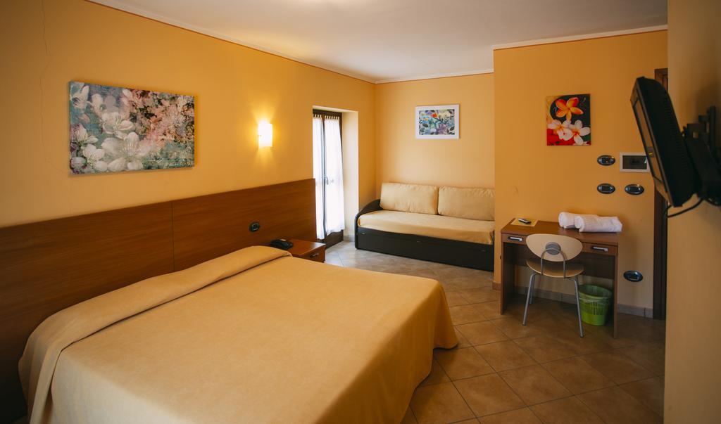 Albergo Dei Pescatori Chiusa di Pesio ห้อง รูปภาพ